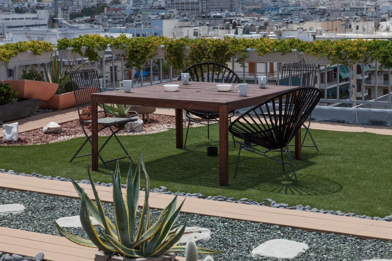 Ferienwohnung Gorgeous Penthouse With Private Jacuzzi And Amazing View! Athen Exterior foto