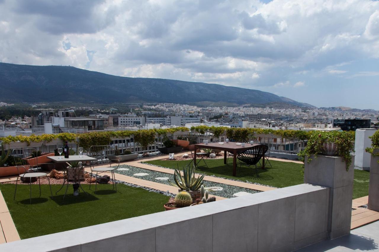 Ferienwohnung Gorgeous Penthouse With Private Jacuzzi And Amazing View! Athen Exterior foto