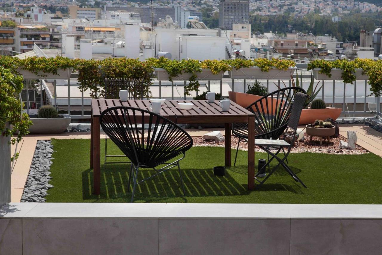 Ferienwohnung Gorgeous Penthouse With Private Jacuzzi And Amazing View! Athen Exterior foto